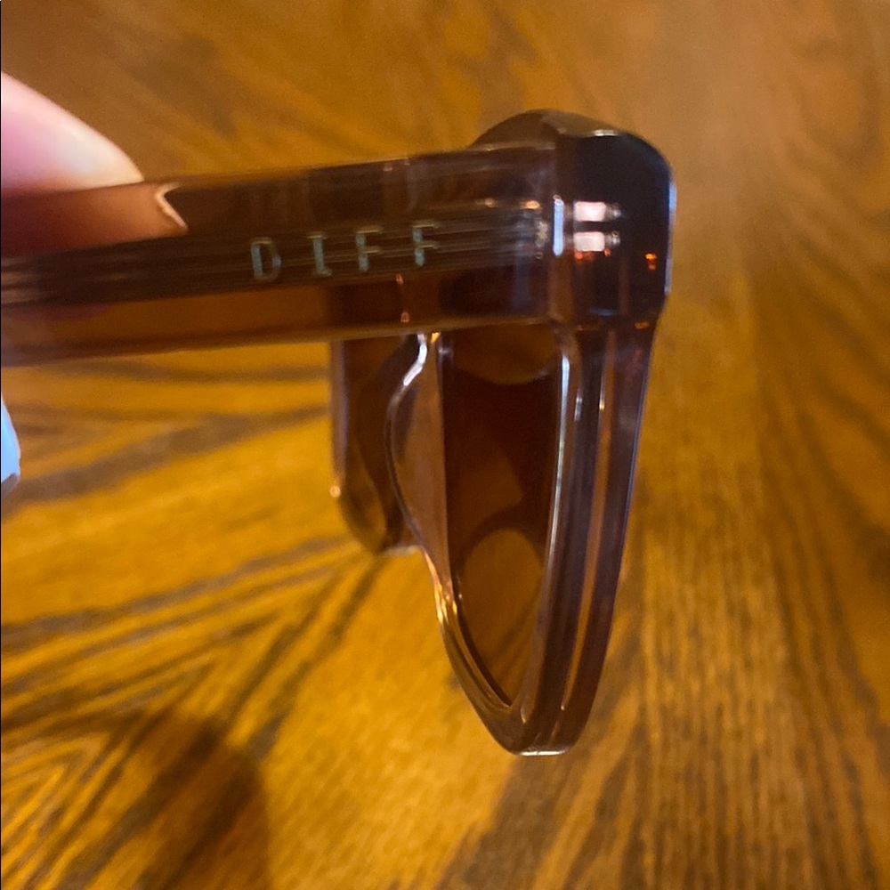 Diff Meredith Caf Ole Brown Gradient Polarized Su… - image 5